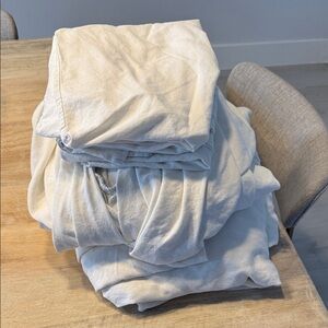 COZY EARTH LINEN KING SIZE Luxurious Cream Bedding Set